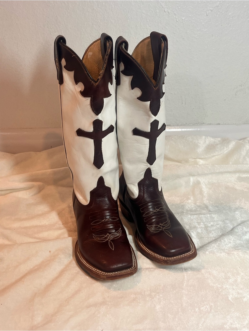 Anderson Bean White and Brown Kids Western Boots with Cross Appliqués